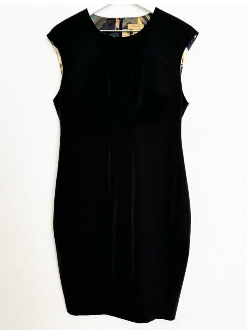 Ted Baker Sheath Dress Size 4 Black Cap Sleeve Round Neck Corporate Chic Siren